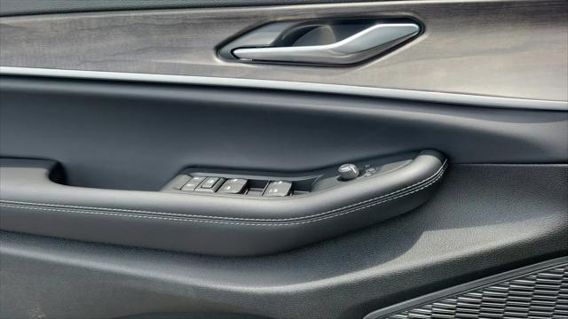 2026 Jeep Grand Cherokee L Altitude 4x2
