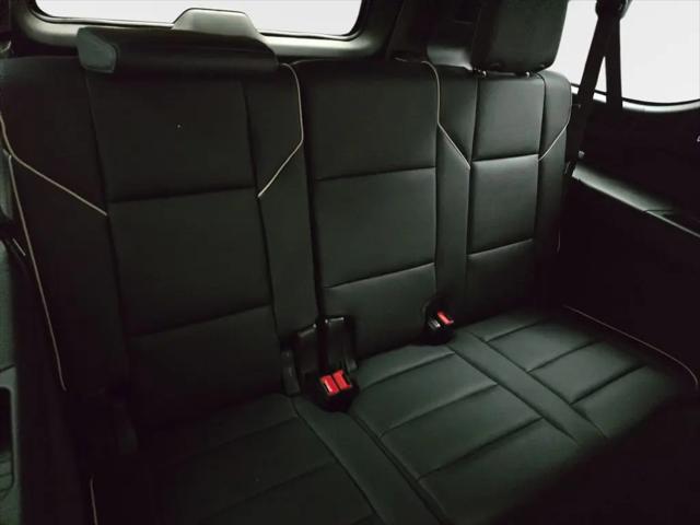 2025 Cadillac Escalade ESV Sport