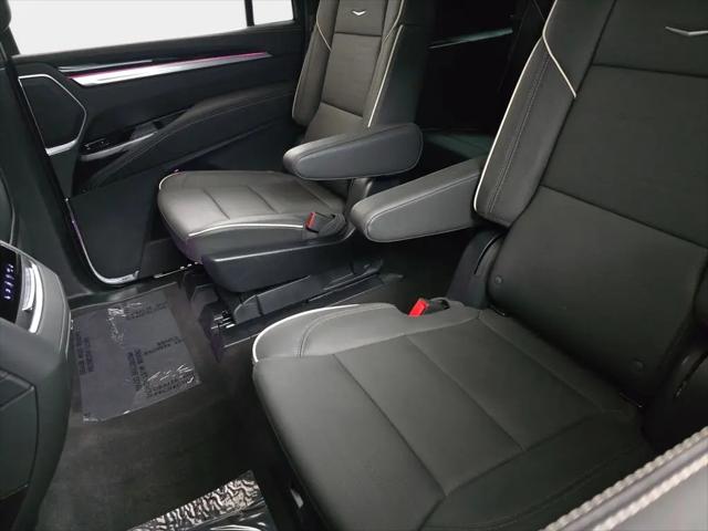 2025 Cadillac Escalade ESV Sport