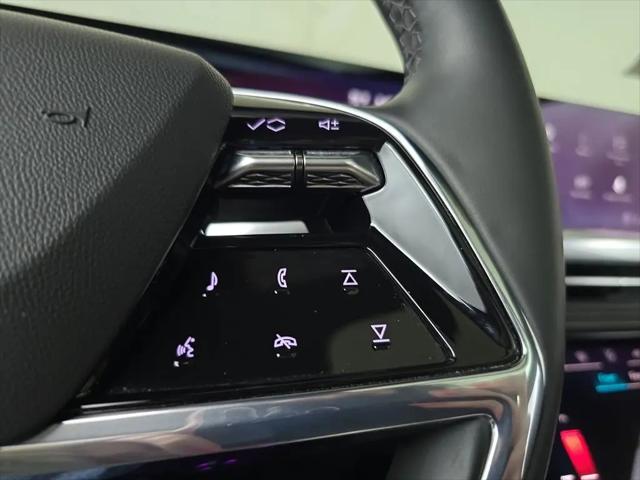 2025 Cadillac Escalade ESV Sport
