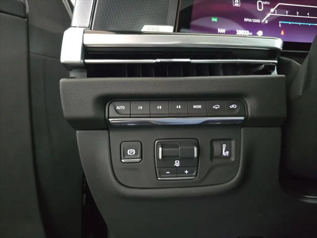 2025 Cadillac Escalade ESV Sport
