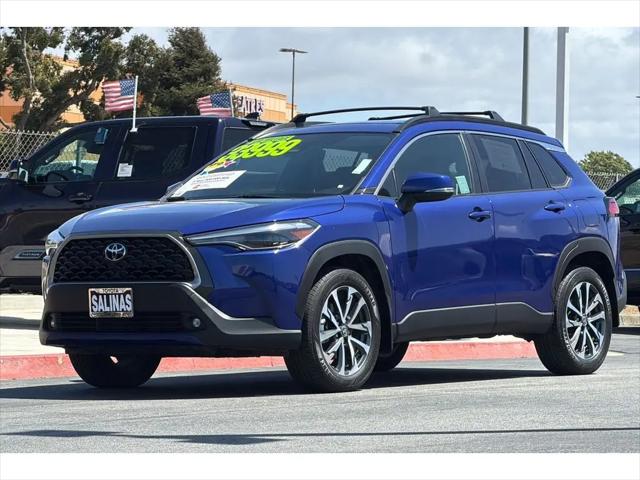 2024 Toyota Corolla Cross XLE