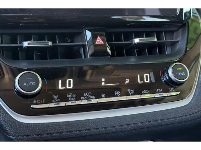 2024 Toyota Corolla Cross XLE