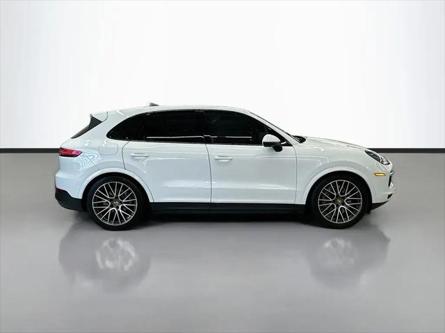 2022 Porsche Cayenne Cayenne