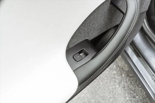 2021 Tesla Model S Plaid Tri Motor All-Wheel Drive
