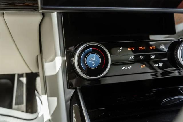 2023 Land Rover Range Rover P530 SE