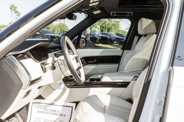2023 Land Rover Range Rover P530 SE
