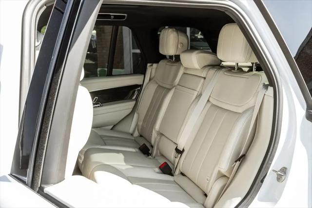 2023 Land Rover Range Rover P530 SE
