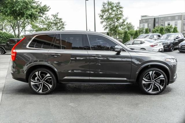 2024 Volvo XC90 B6 Ultimate Bright Theme 7-Seater