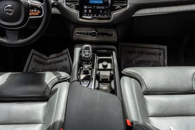 2024 Volvo XC90 B6 Ultimate Bright Theme 7-Seater