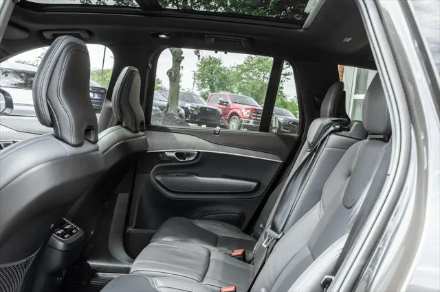 2024 Volvo XC90 B6 Ultimate Bright Theme 7-Seater