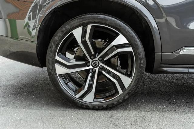 2024 Volvo XC90 B6 Ultimate Bright Theme 7-Seater