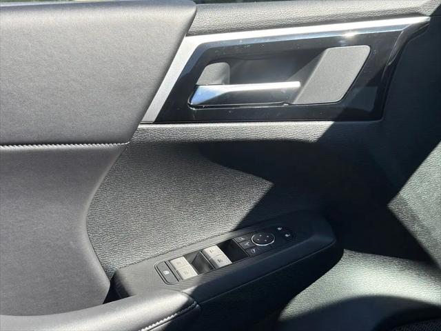 2026 Mitsubishi Outlander PHEV SE S-AWC