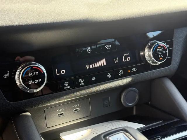2026 Mitsubishi Outlander PHEV SE S-AWC
