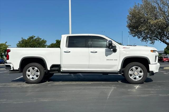 2022 Chevrolet Silverado 3500HD 4WD Crew Cab Standard Bed LTZ