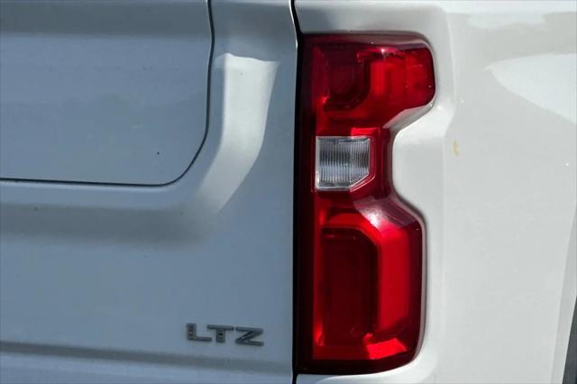 2022 Chevrolet Silverado 3500HD 4WD Crew Cab Standard Bed LTZ