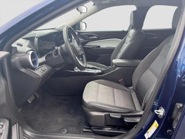 2024 Chevrolet Trax FWD LT