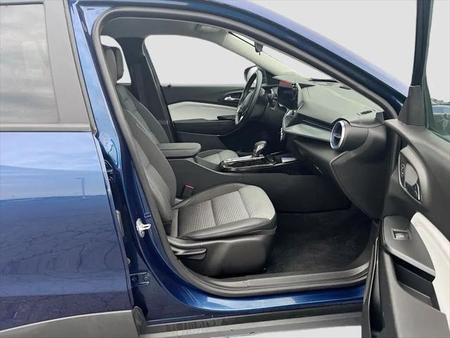 2024 Chevrolet Trax FWD LT