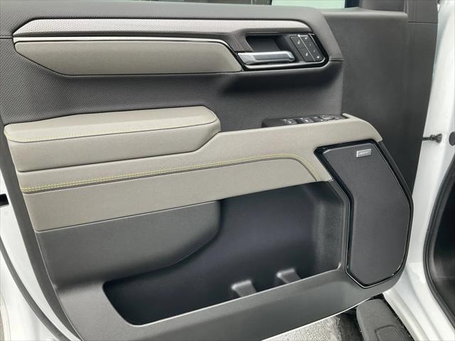 2025 Chevrolet Silverado 1500 4WD Crew Cab Short Bed ZR2
