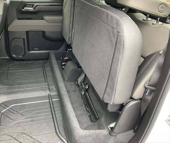 2025 Chevrolet Silverado 1500 4WD Crew Cab Short Bed ZR2