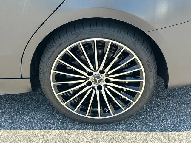 2026 Mercedes-Benz C-CLASS C 300 C 300