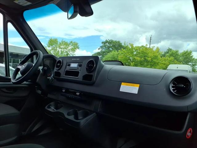 2026 Mercedes-Benz Sprinter 2500 Standard Roof 4-Cyl Diesel