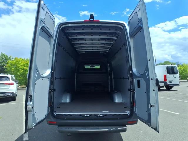 2026 Mercedes-Benz Sprinter 3500 High Roof 4-Cyl Diesel HO
