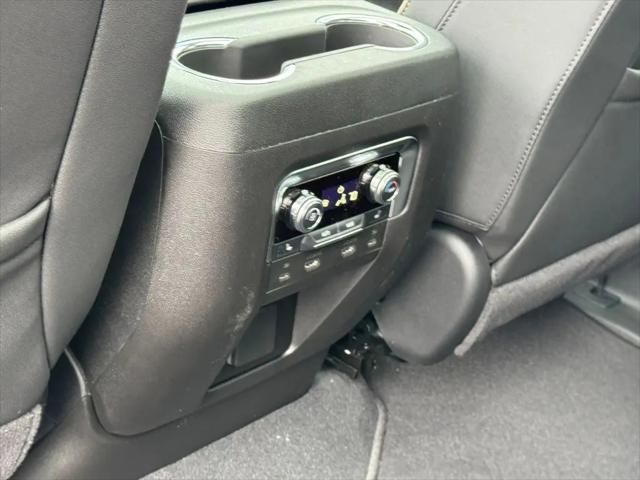 2026 GMC Yukon XL 4WD Elevation