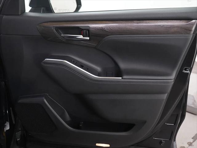2024 Toyota Highlander Limited