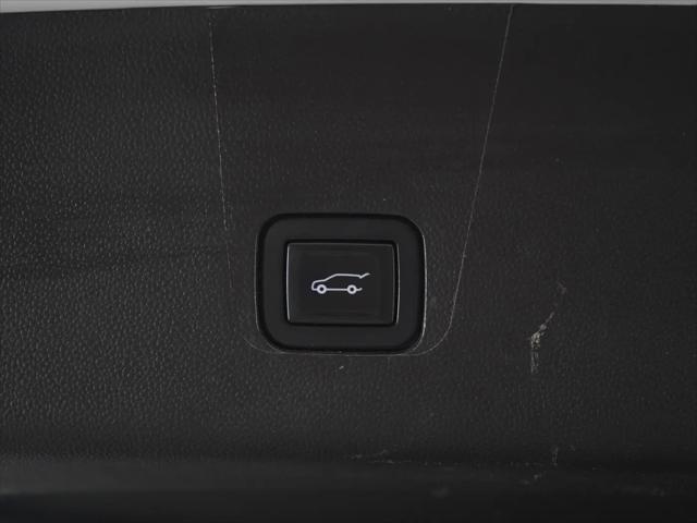 2020 Chevrolet Traverse AWD LT Cloth