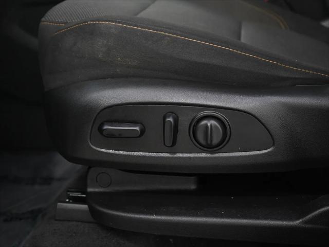 2020 Chevrolet Traverse AWD LT Cloth