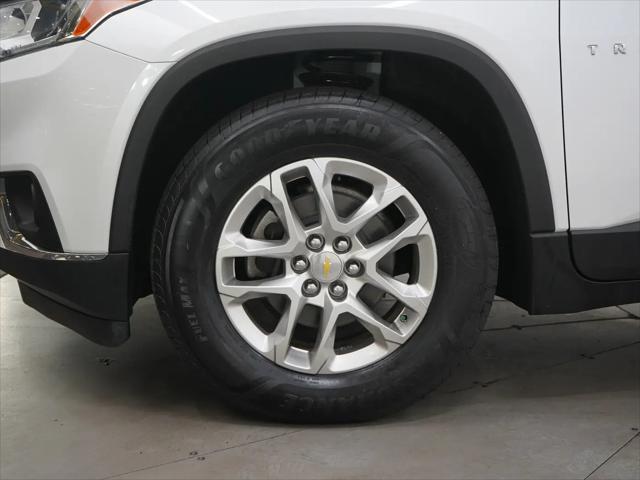 2020 Chevrolet Traverse AWD LT Cloth