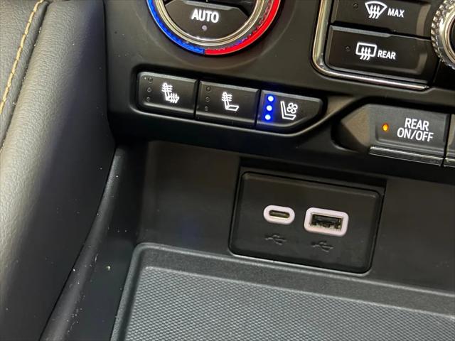2023 GMC Yukon 4WD AT4