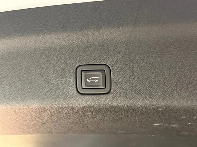 2023 GMC Yukon 4WD AT4