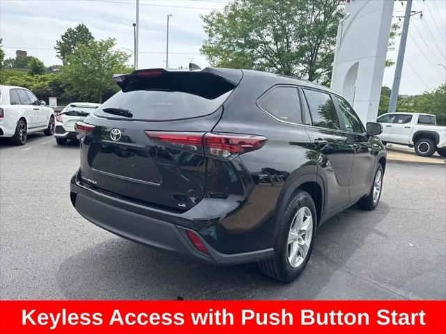 2025 Toyota Highlander LE