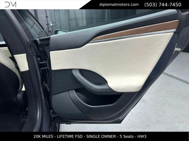 2022 Tesla Model S Dual Motor All-Wheel Drive