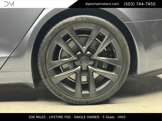 2022 Tesla Model S Dual Motor All-Wheel Drive