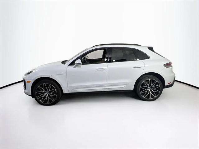 2024 Porsche Macan Macan