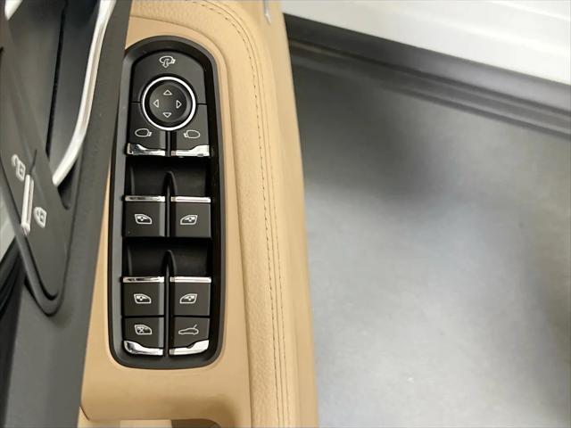 2024 Porsche Macan Macan