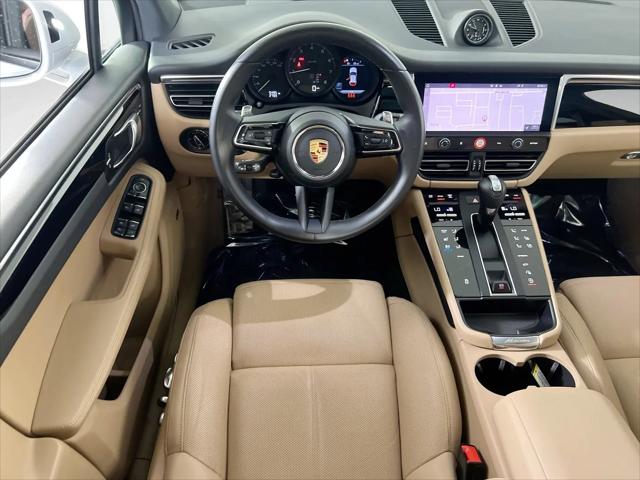 2024 Porsche Macan Macan