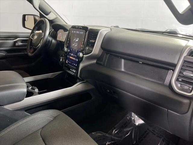 2023 Ram 1500 Big Horn Crew Cab 4x4 5'7" Box