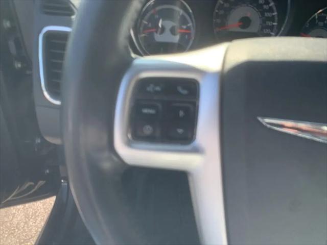 2013 Chrysler 200 Touring