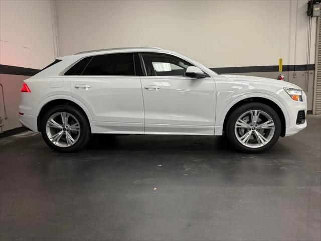 2023 Audi Q8 Premium 55 TFSI quattro Tiptronic