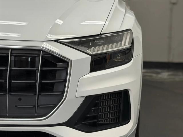 2023 Audi Q8 Premium 55 TFSI quattro Tiptronic