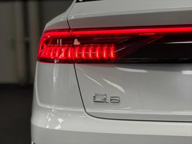 2023 Audi Q8 Premium 55 TFSI quattro Tiptronic