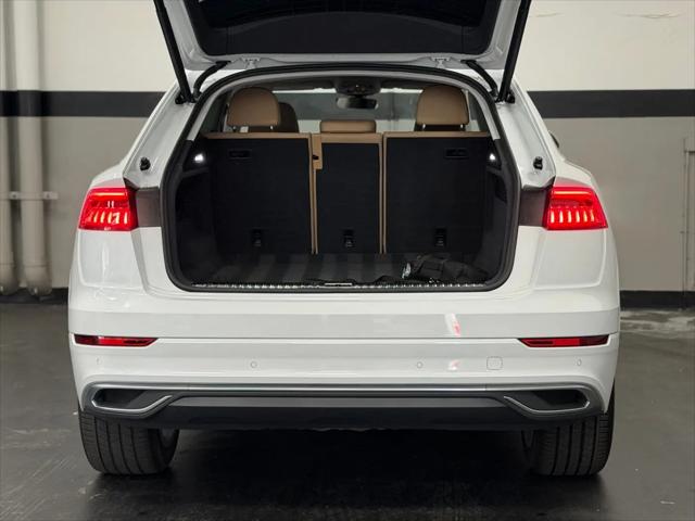 2023 Audi Q8 Premium 55 TFSI quattro Tiptronic