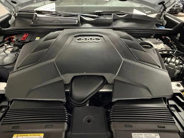 2023 Audi Q8 Premium 55 TFSI quattro Tiptronic