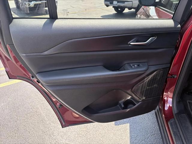 2023 Jeep Grand Cherokee L Laredo 4x4