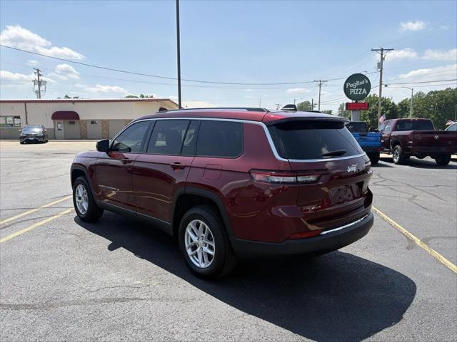 2023 Jeep Grand Cherokee L Laredo 4x4