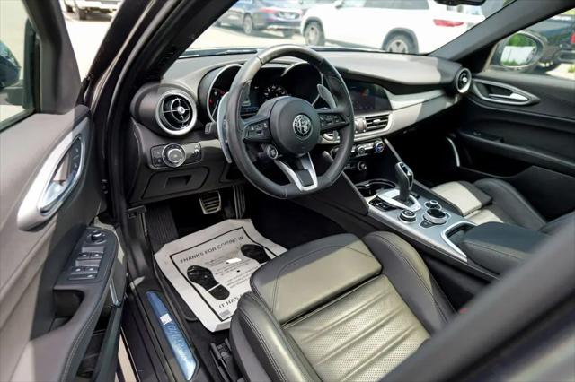 2023 Alfa Romeo Giulia Veloce AWD